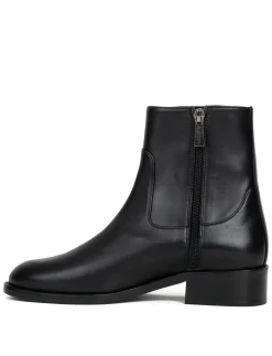Femme Bobbies Arij