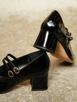 Femme Bobbies Bettany