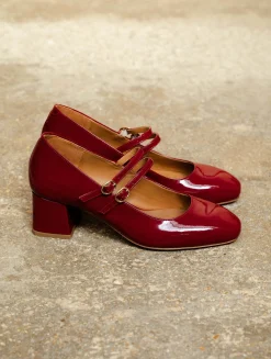 Femme Bobbies Bettany