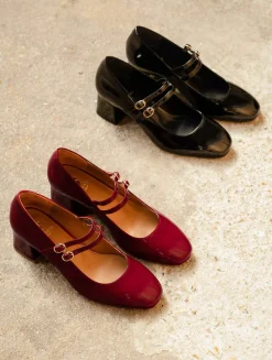 Femme Bobbies Bettany