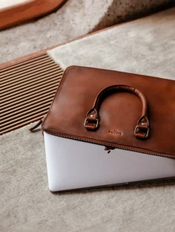 Homme Bobbies Cambon