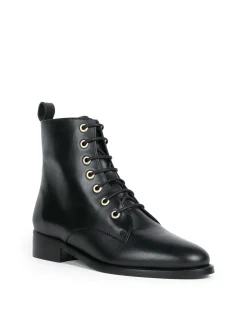 Femme Bobbies Doria