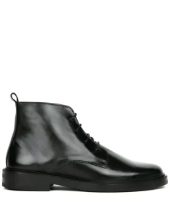Homme Bobbies Haïkel
