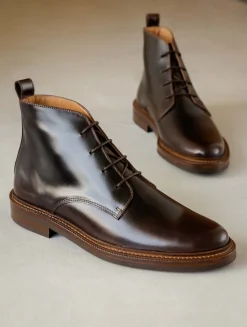 Homme Bobbies Haïkel