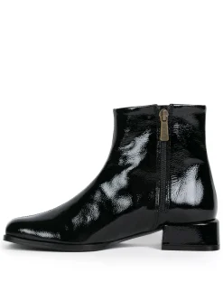 Femme Bobbies Hawa