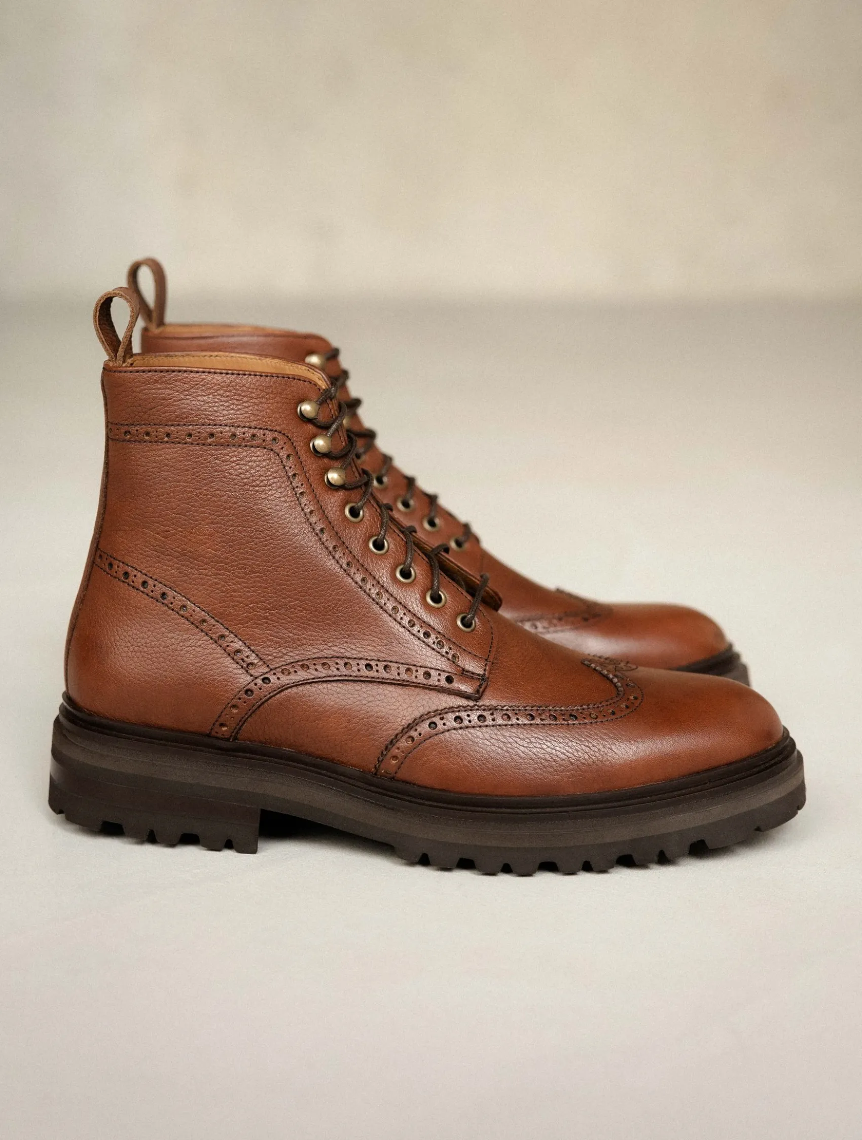Homme Bobbies Leandro