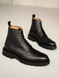 Homme Bobbies Leandro