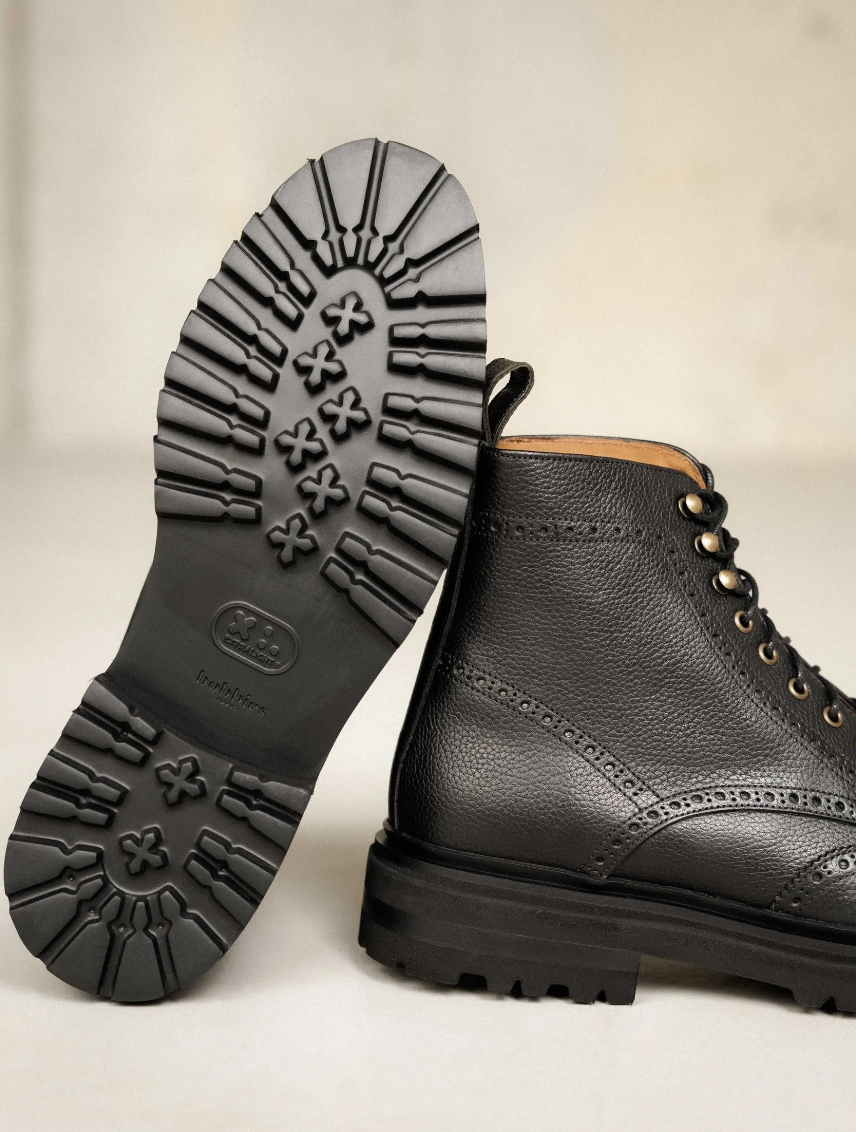 Homme Bobbies Leandro