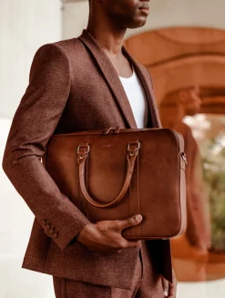 Homme Bobbies Monceau