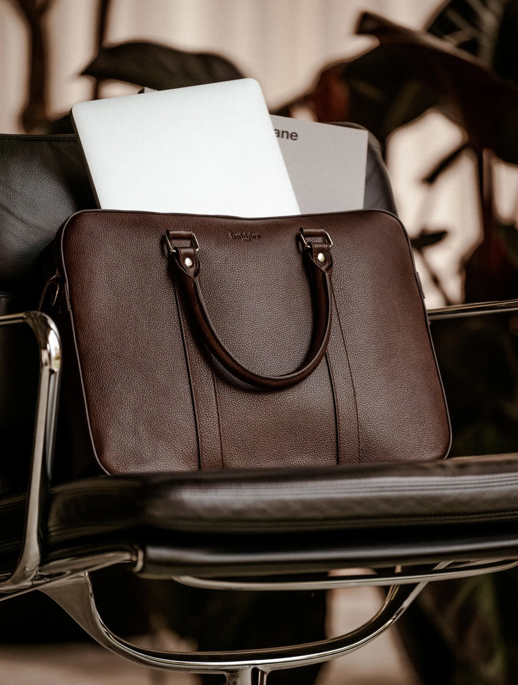 Homme Bobbies Monceau