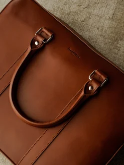 Homme Bobbies Monceau