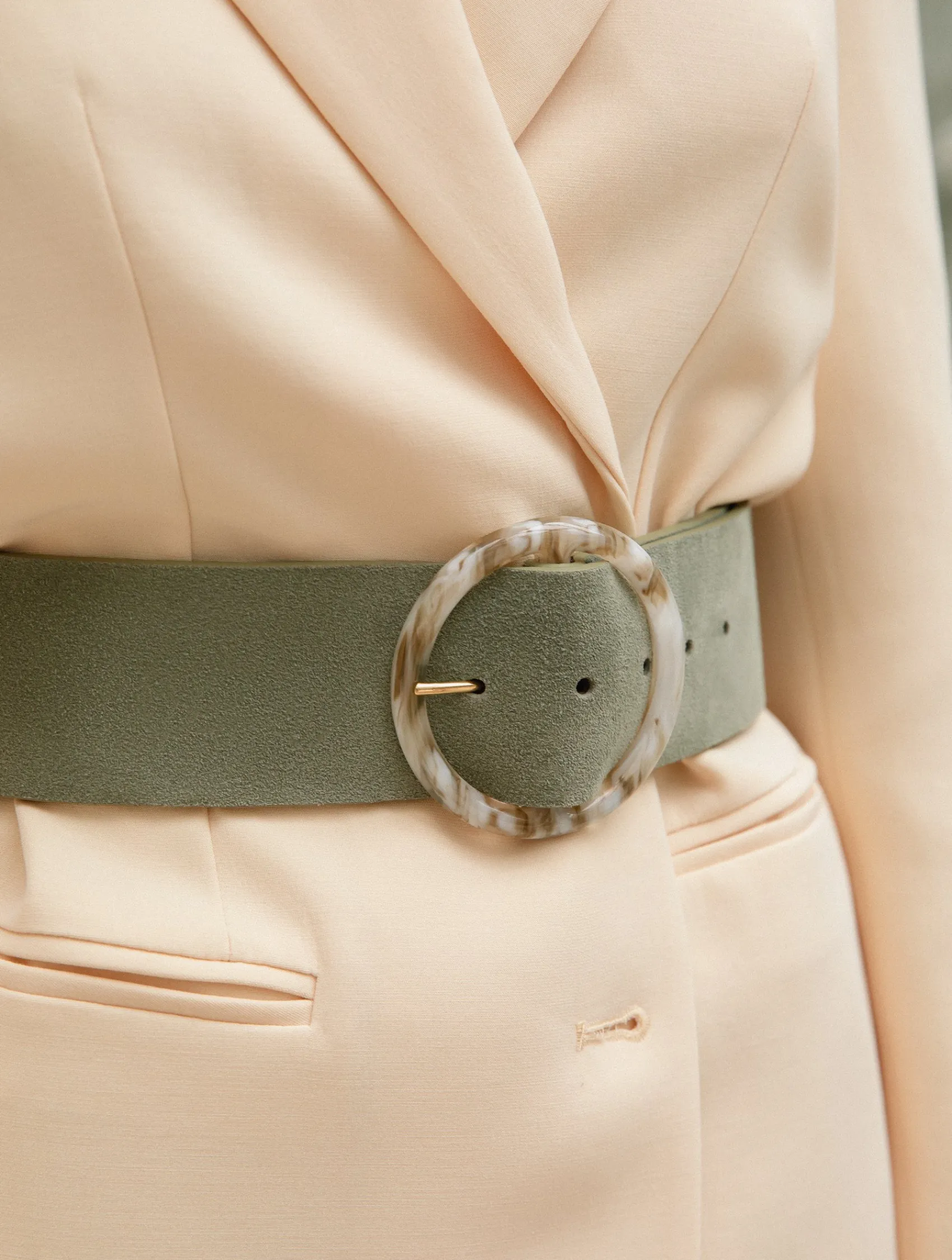 Femme Bobbies Oia